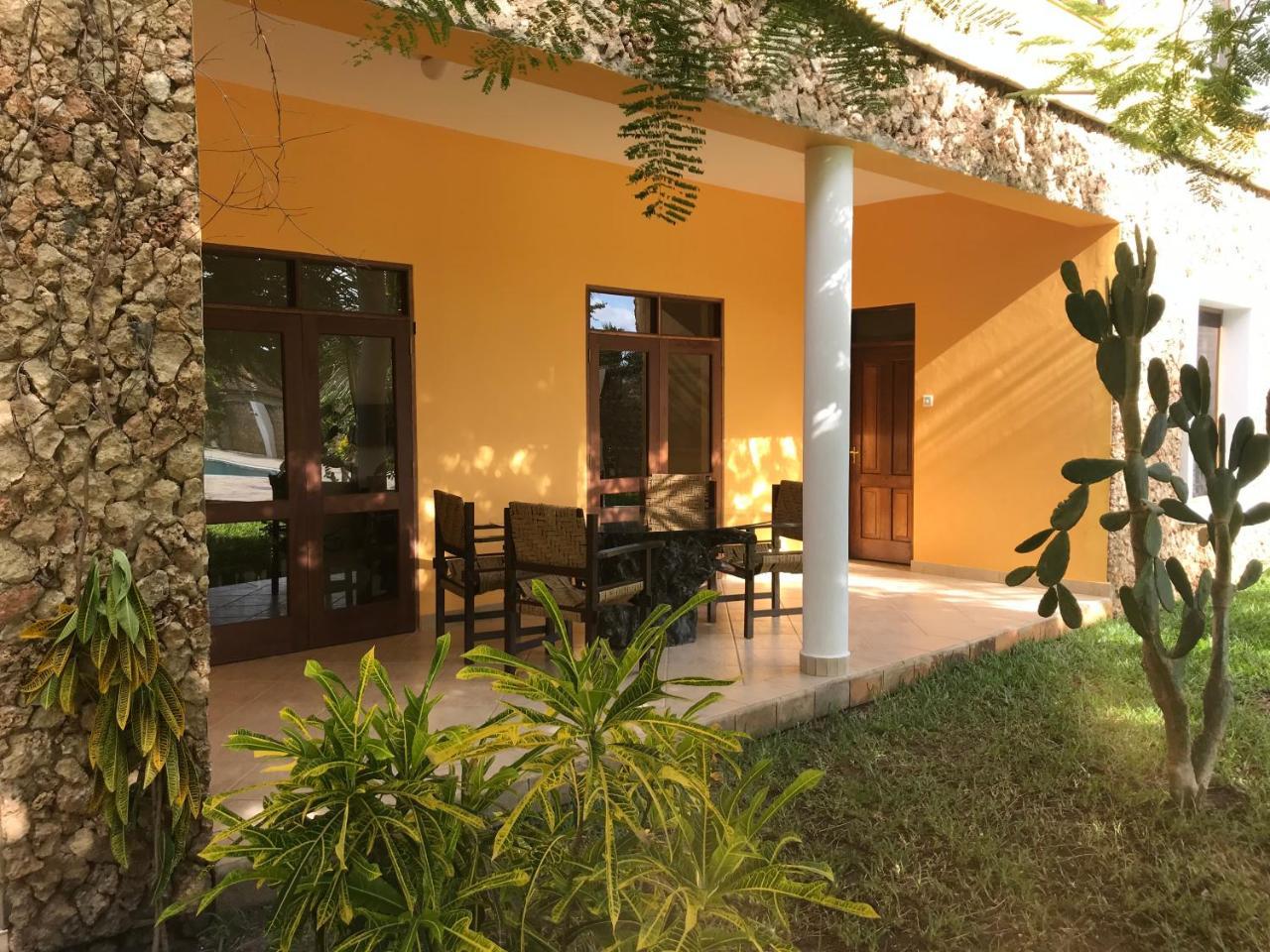 Flametree Beach Homes เดียนีบีช ภายนอก รูปภาพ